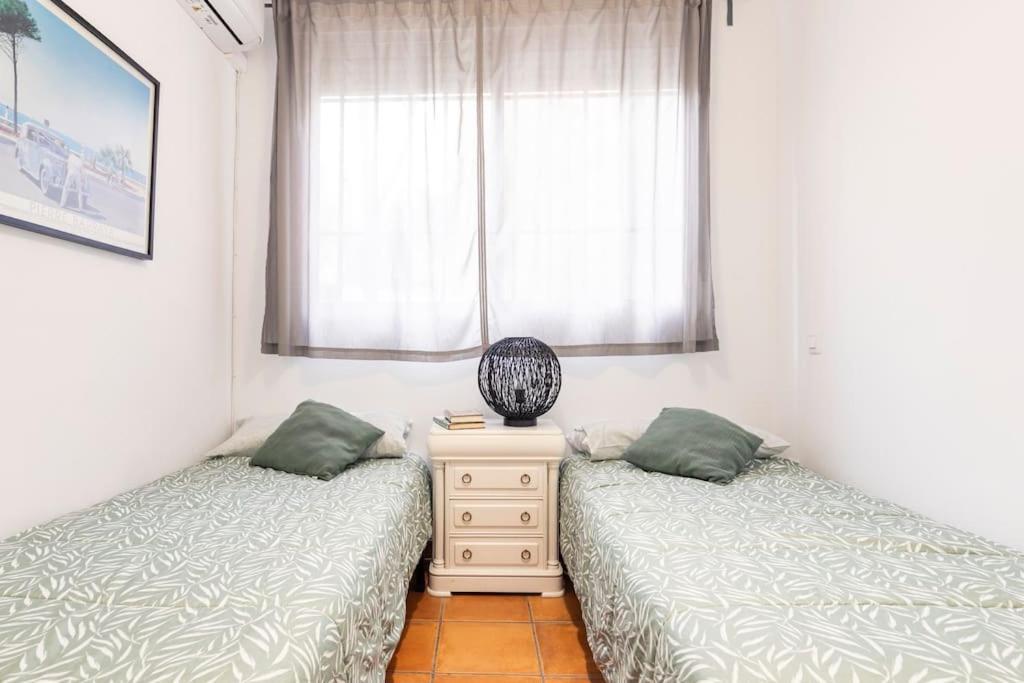 Acogedor Piso En Madrid De Dos Habitaciones Kültér fotó