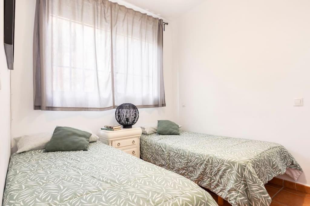 Acogedor Piso En Madrid De Dos Habitaciones Kültér fotó